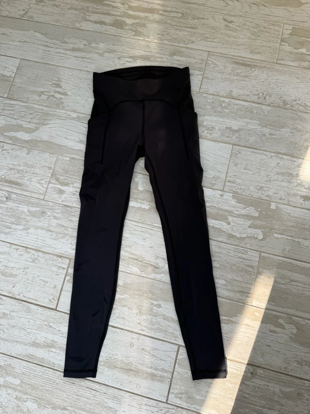 Lululemon Power Thru High-Rise Tight 28